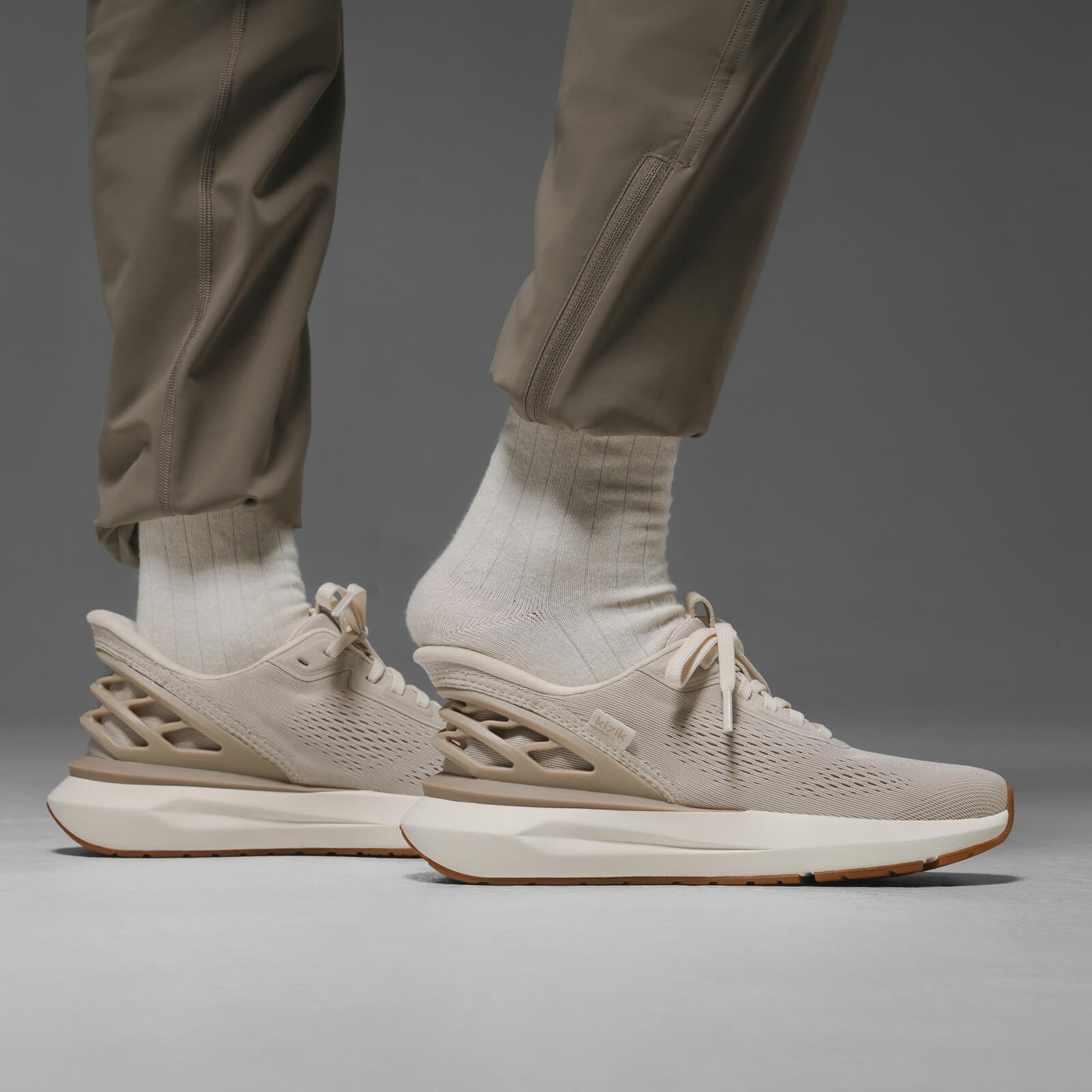 Women's Athens 2 - Oatmeal/Pristine